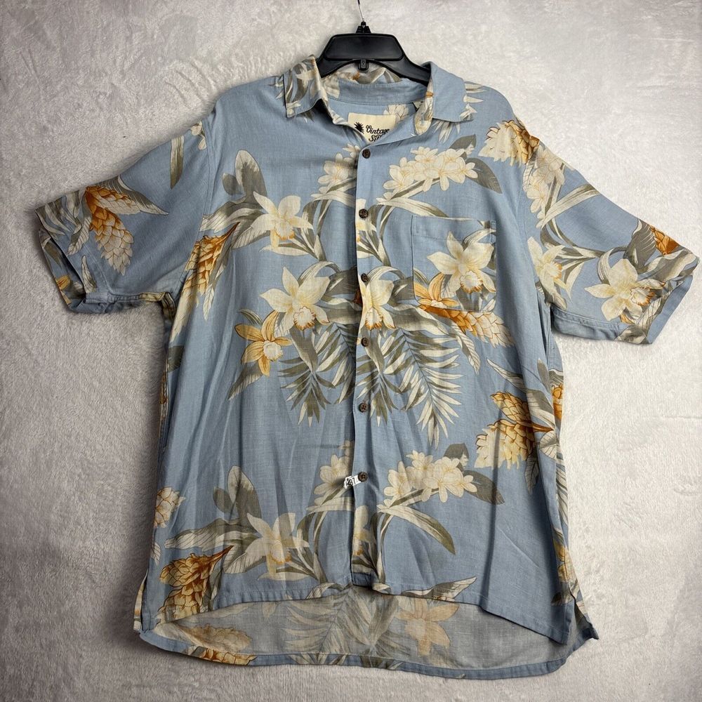 Vintage Silk Size XL Silk/Linen Blue Short Sleeve Floral Button Down Shirt